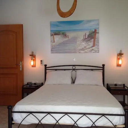 Tsoutis Holiday home Almiropotamos